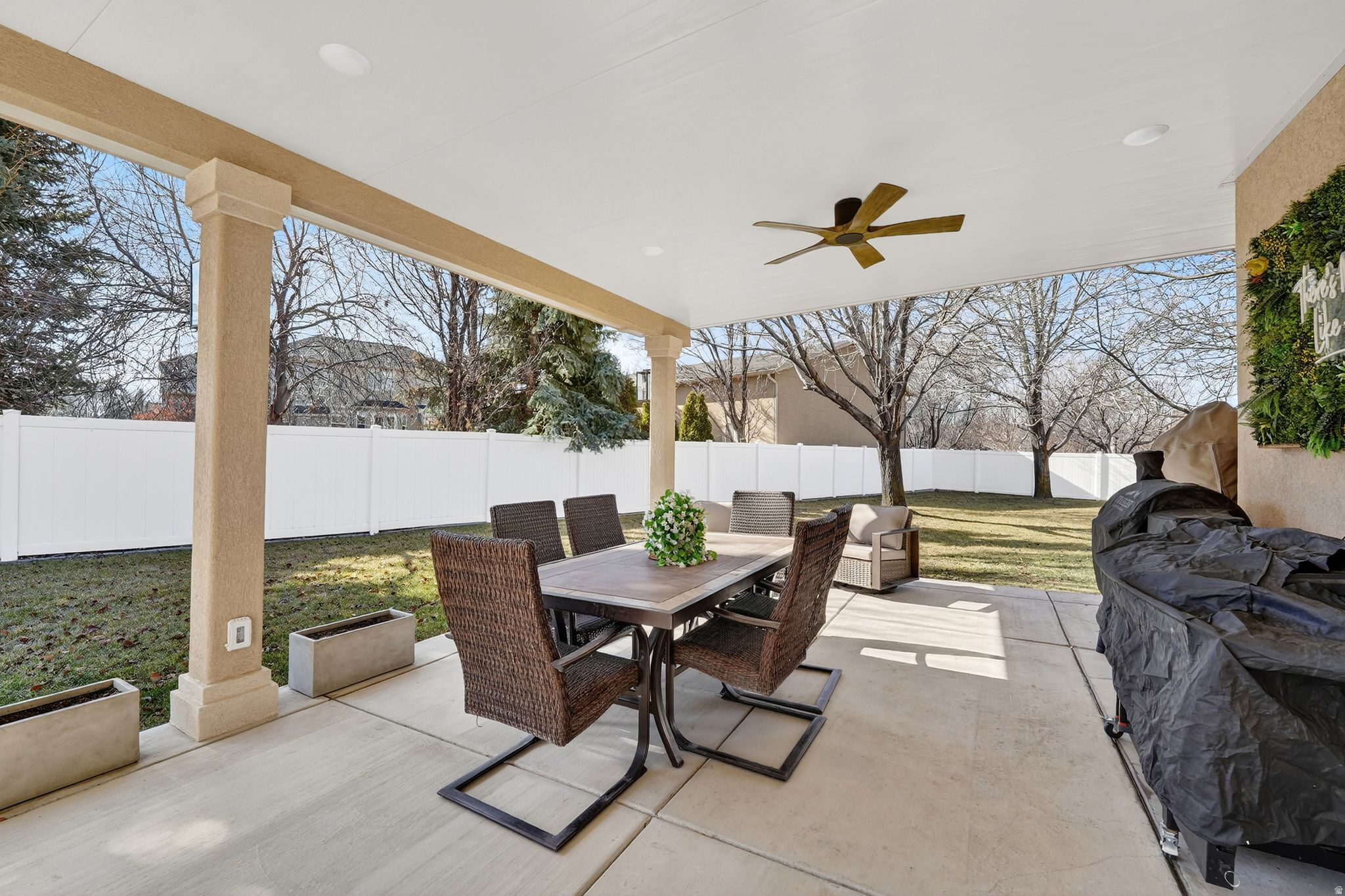 BROOKSFIELD - Residential