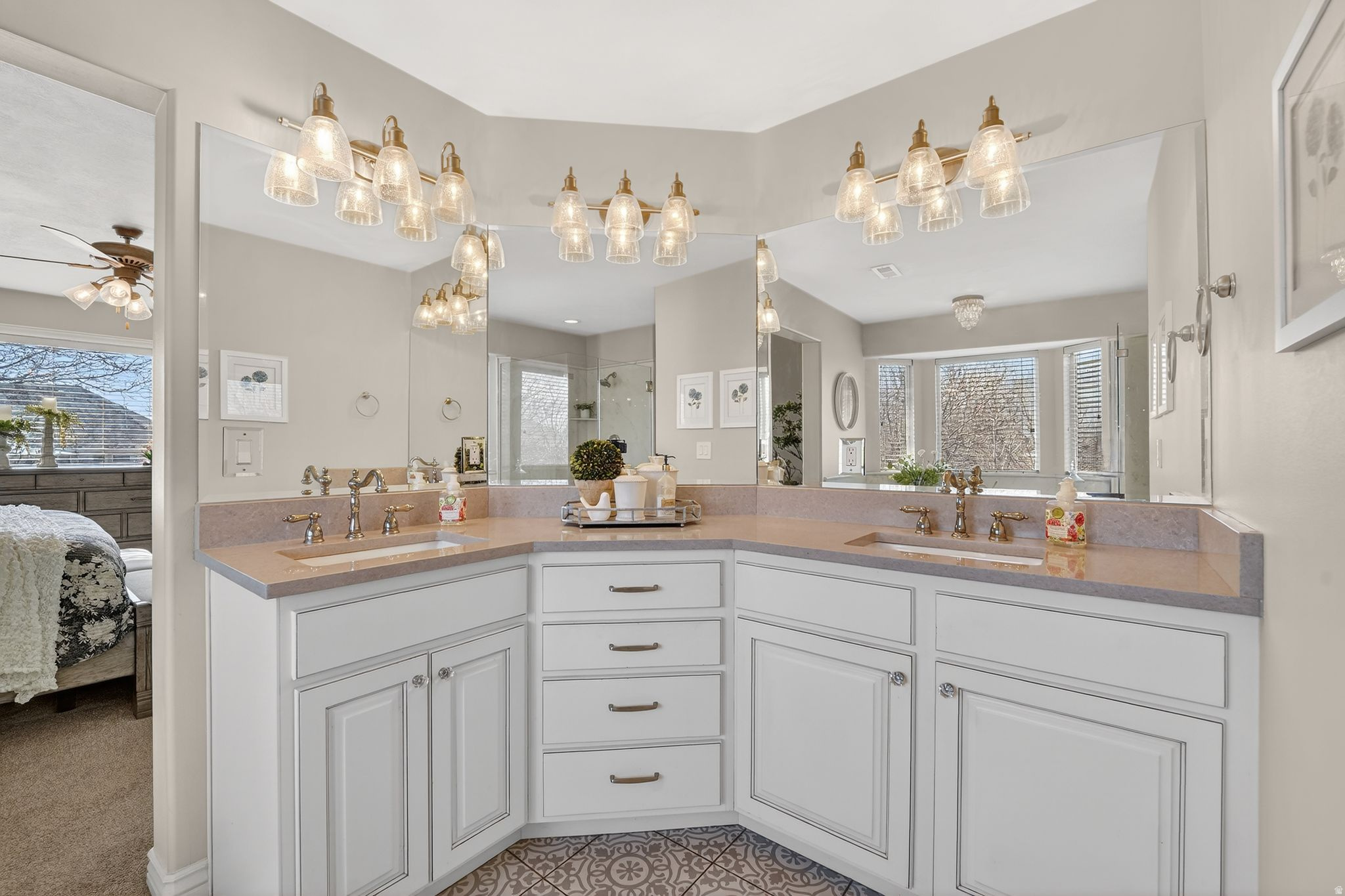 BROOKSFIELD - Residential