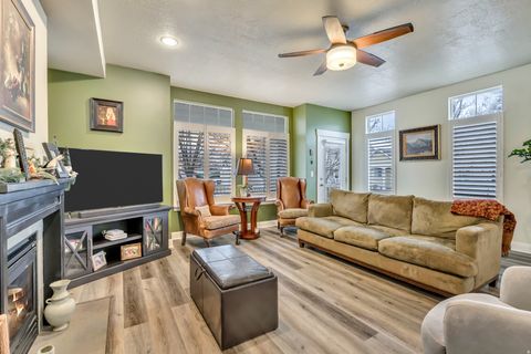 Tiny photo for 3616 S GRANITE PARK CV E, South Salt Lake, UT 84106 (MLS # 2141370)