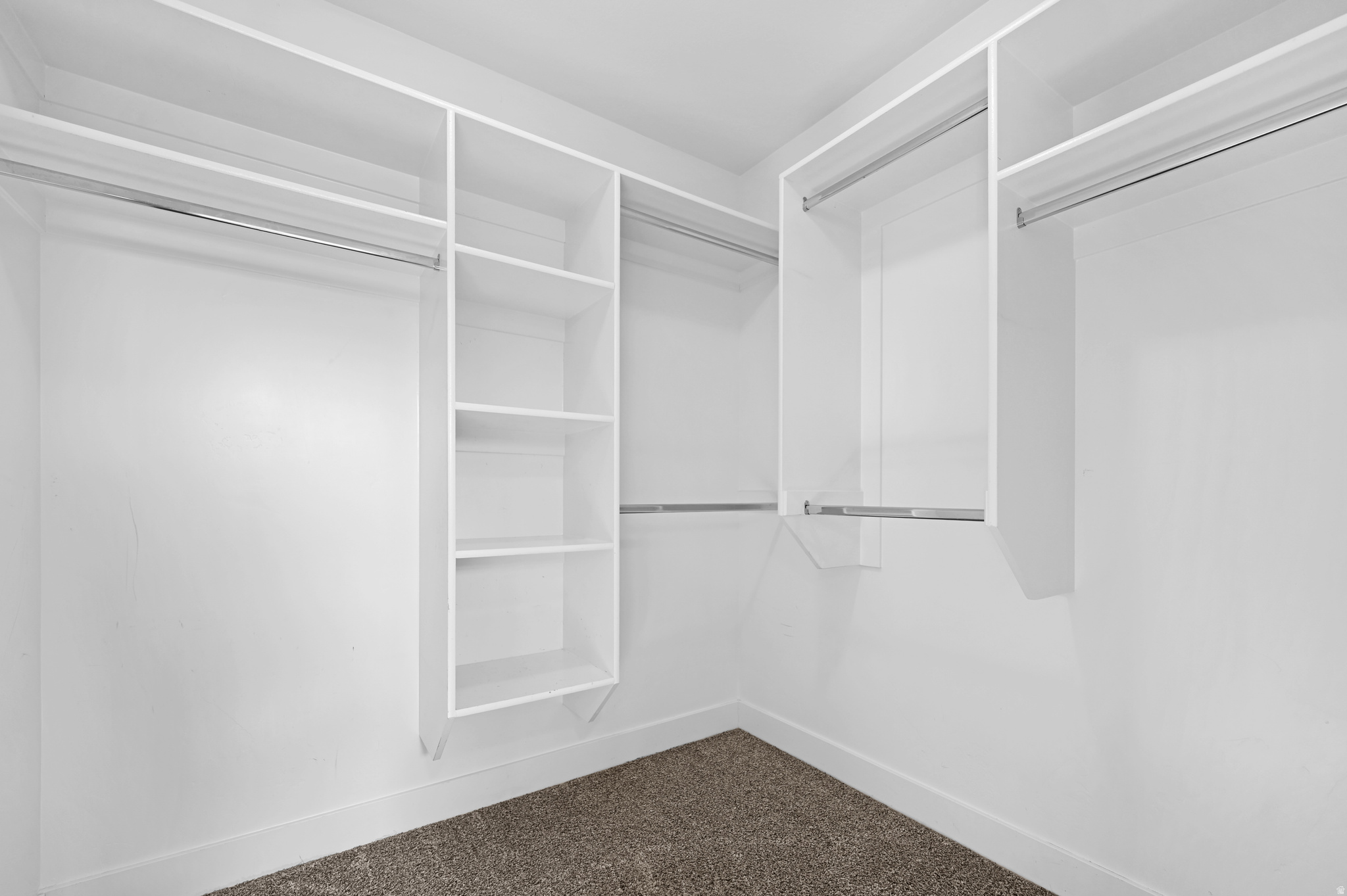 GREEN CANYON SQUARE - Residential