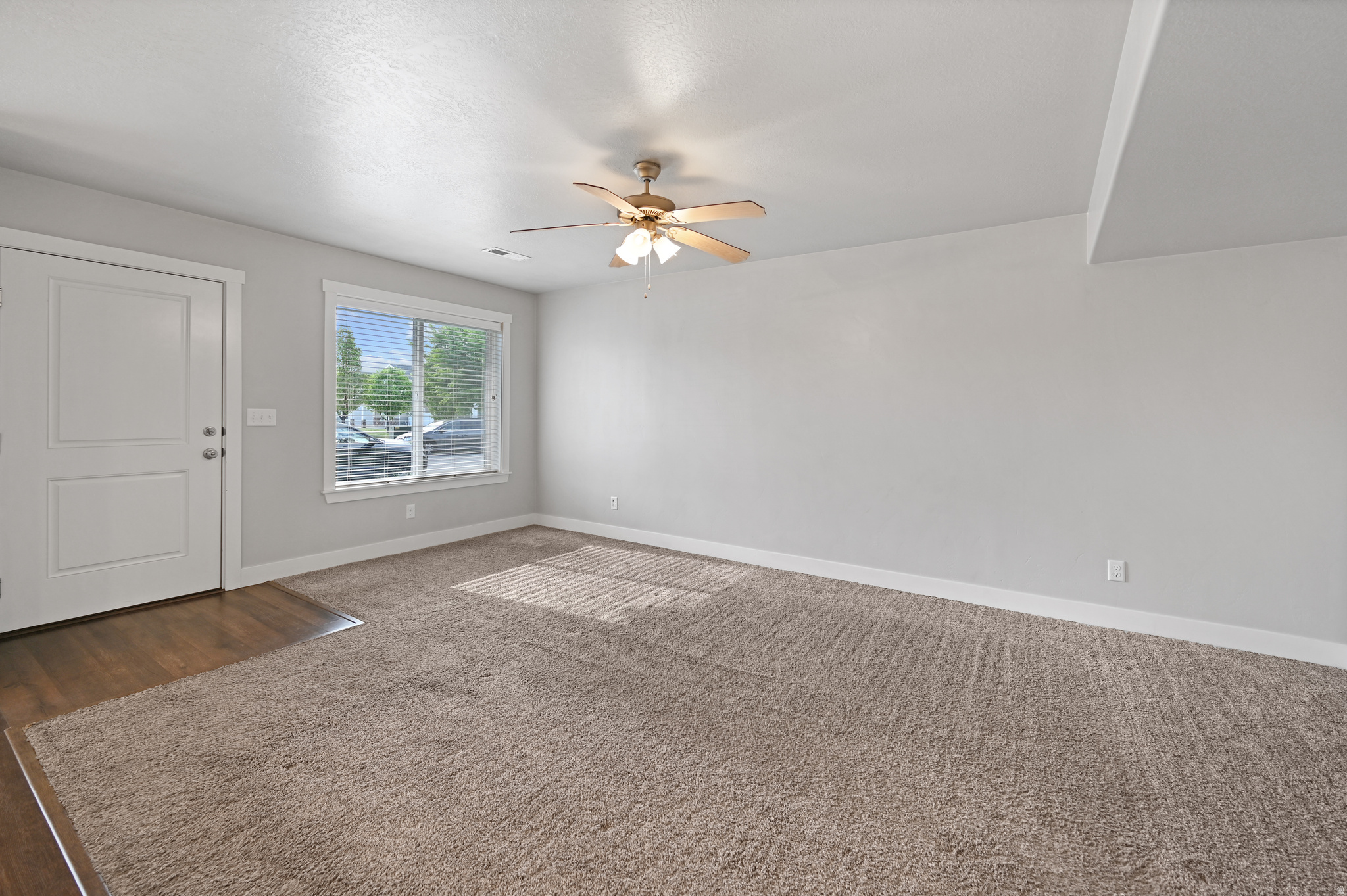 GREEN CANYON SQUARE - Residential