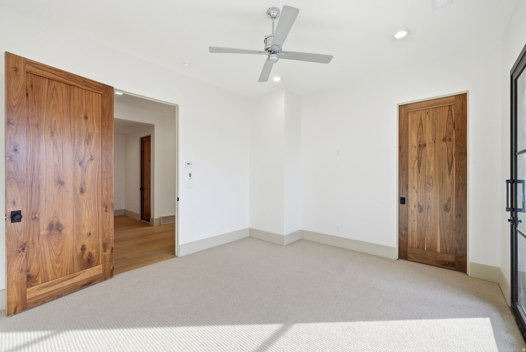 GOLDEN EAGLE - Residential