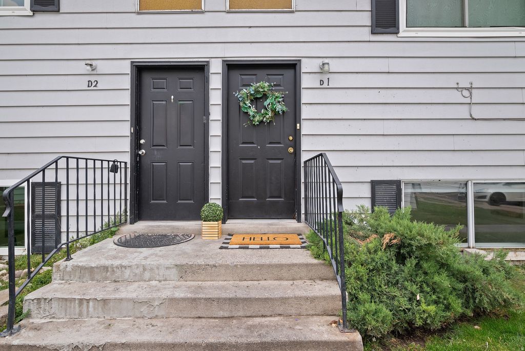 Photo of 475 S 400 W #D1, Provo, UT 84601 (MLS # 2147325)