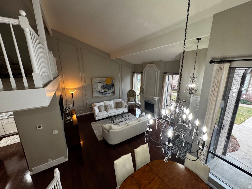 BROOKSTONE - Residential