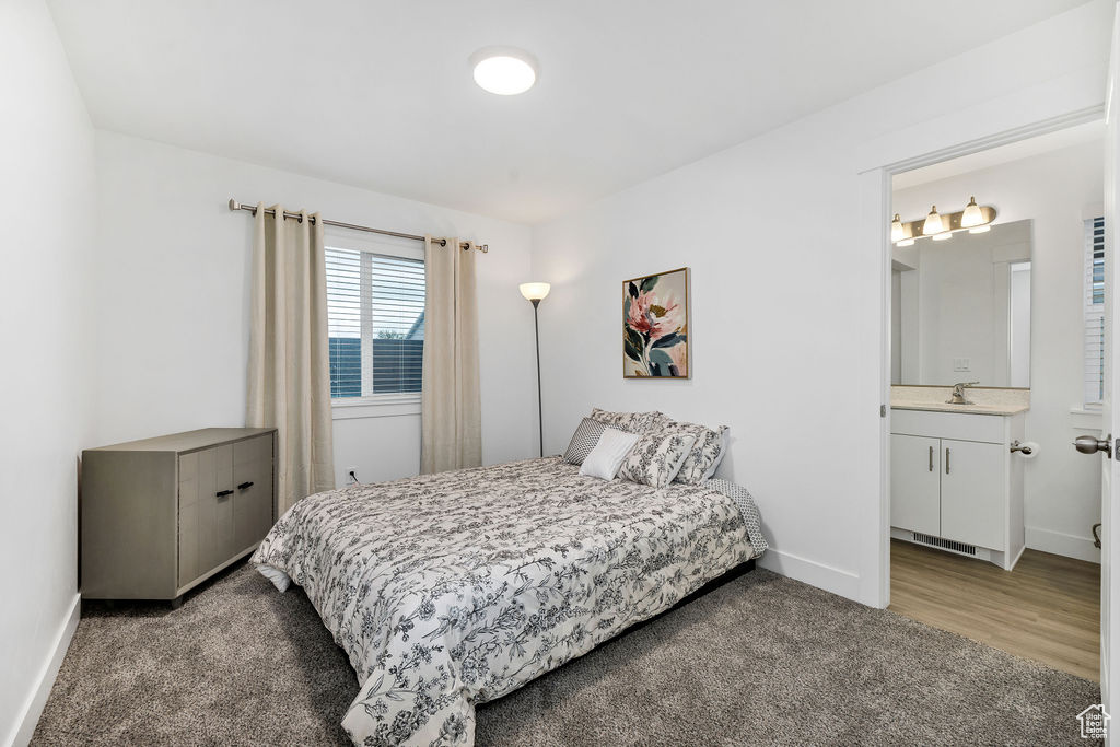 WOODMORE POINTE SUBD - Residential