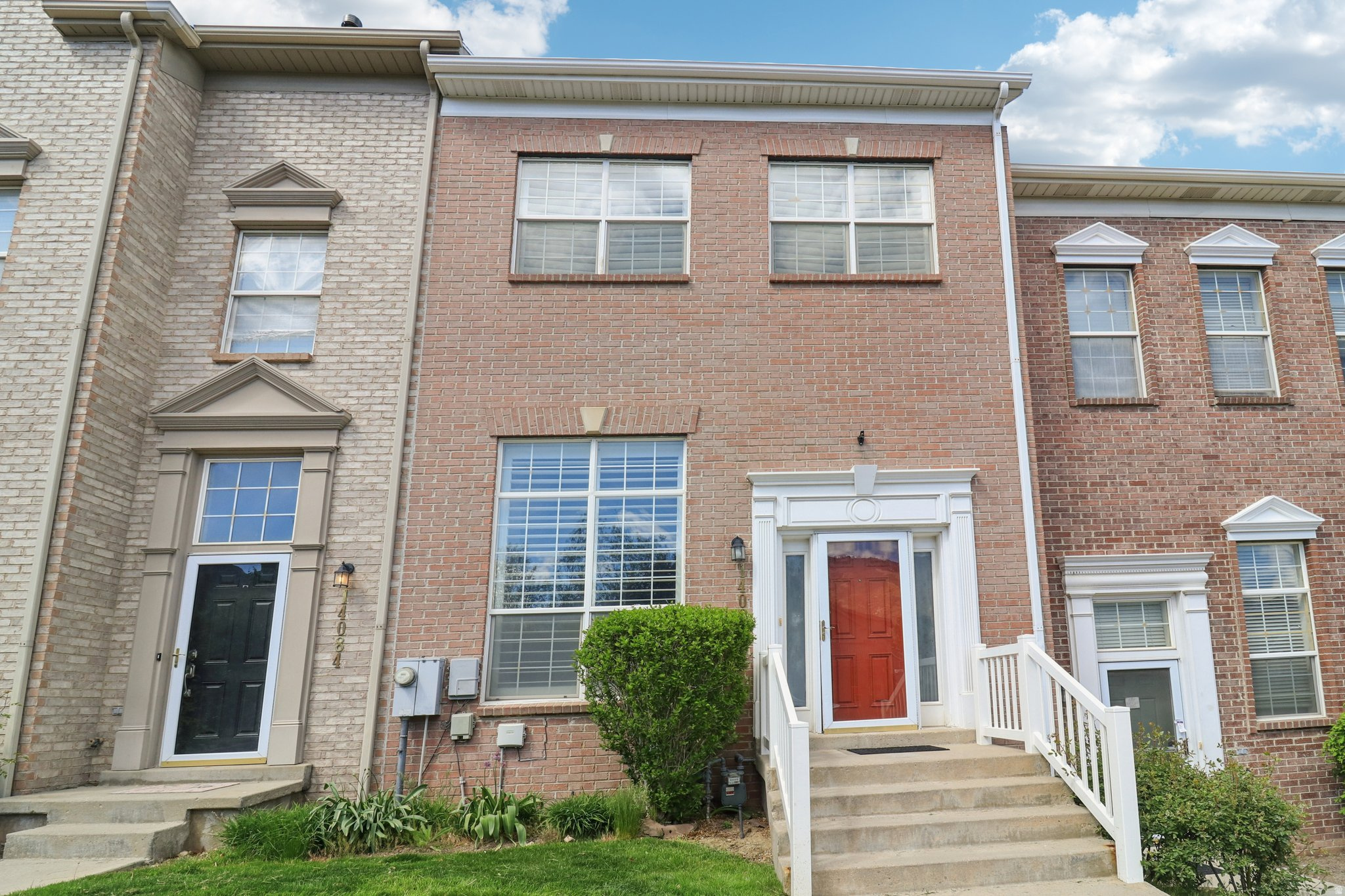 SOUTH MOUNTAIN - Residential