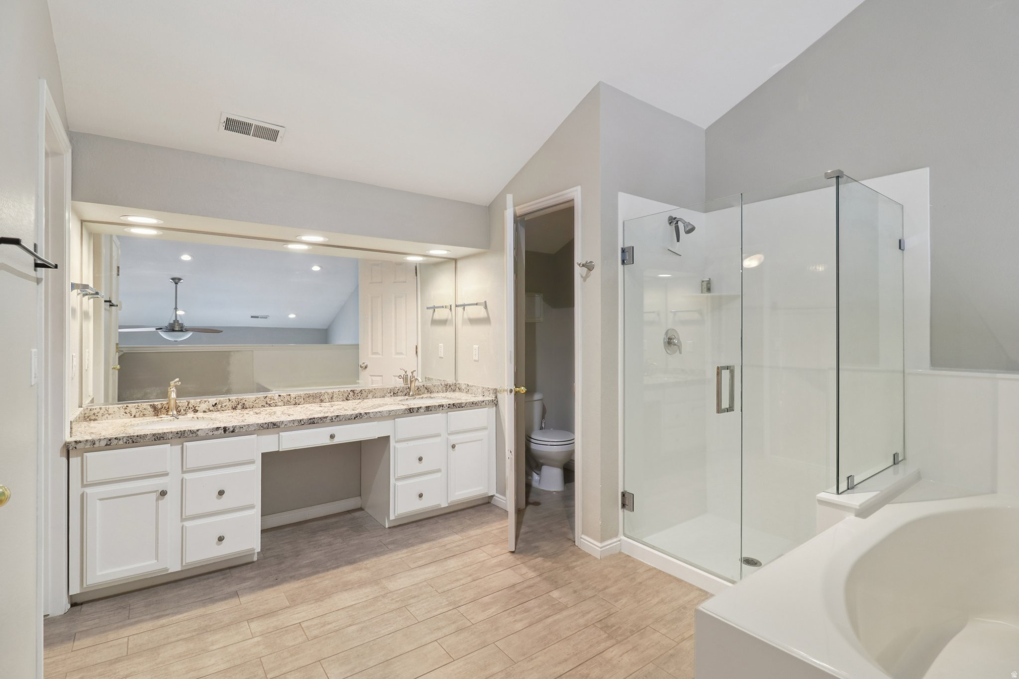 SOUTH MOUNTAIN - Residential