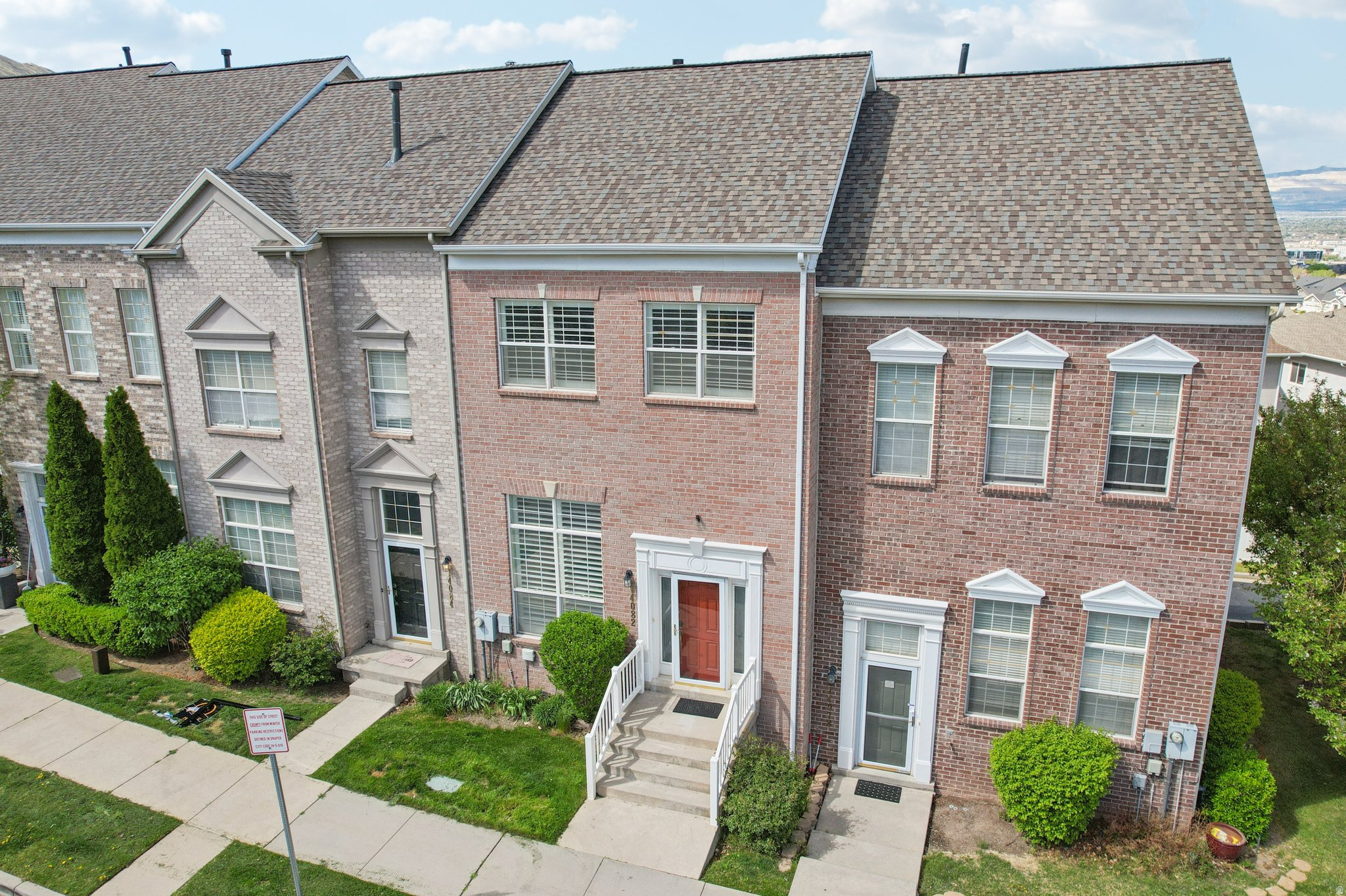 SOUTH MOUNTAIN - Residential