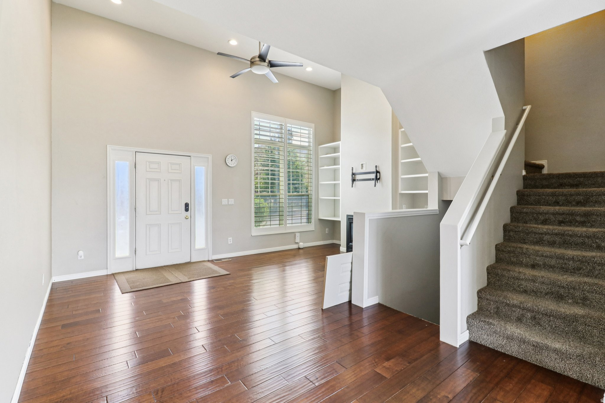 SOUTH MOUNTAIN - Residential