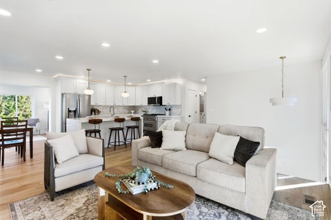 Tiny photo for 3571 E 3100 S, Salt Lake City, UT 84121 (MLS # 2187712)