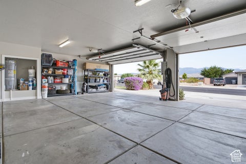 Tiny photo for 3575 W 2900 S, Hurricane, UT 84737 (MLS # 2187763)