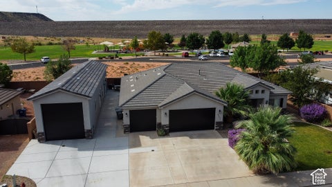Photo of 3575 W 2900 S, Hurricane, UT 84737 (MLS # 2187763)