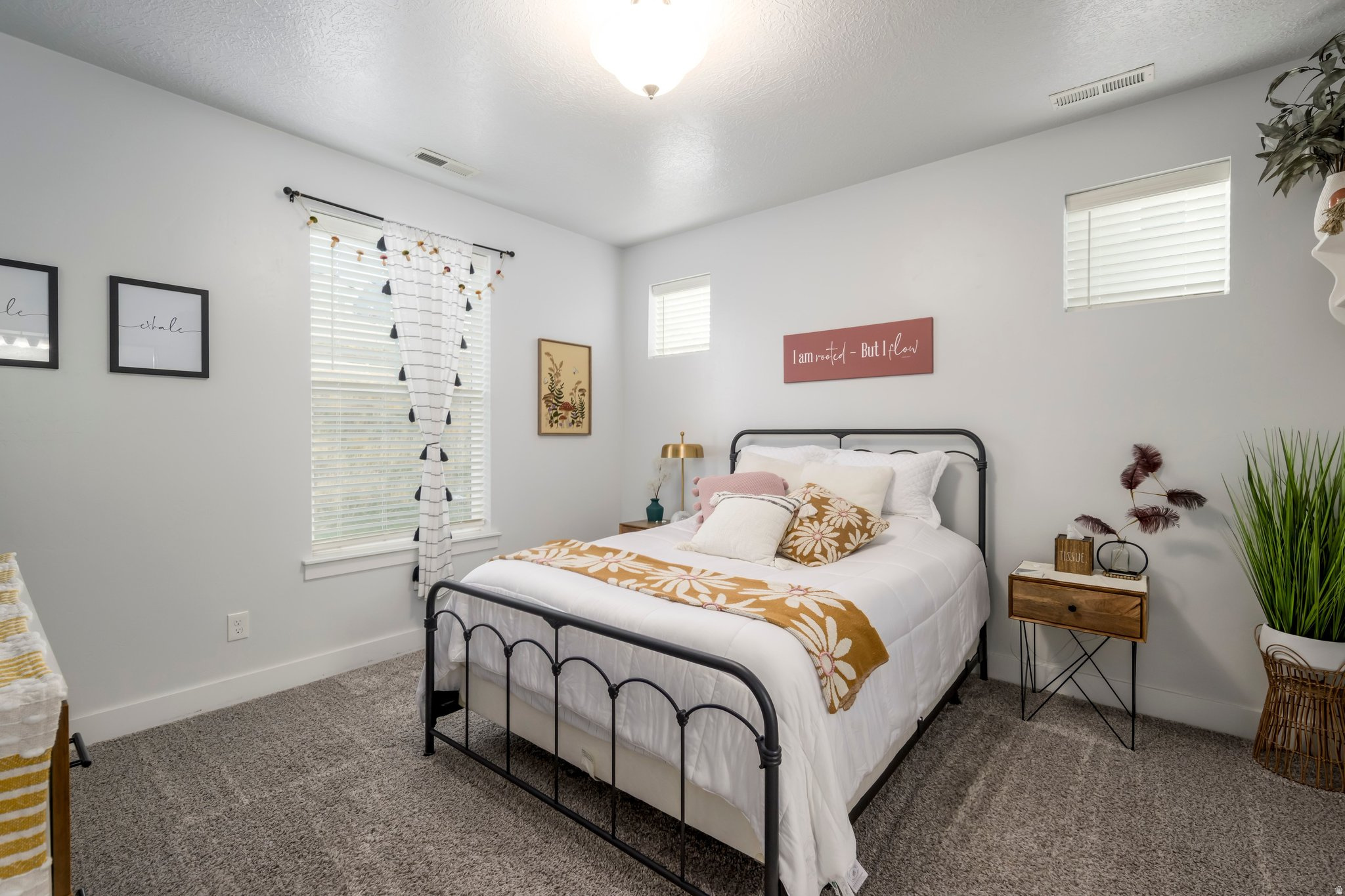 QUAILHILL - Residential