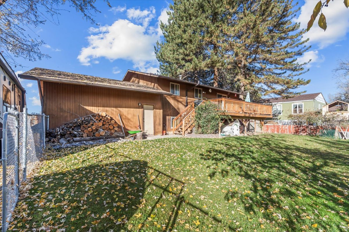 LAKEWAY - Residential