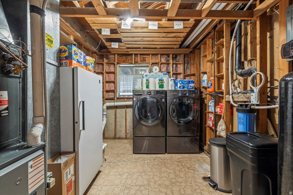 LAKEWAY - Residential