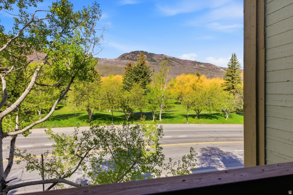 SNOWCREST - Residential