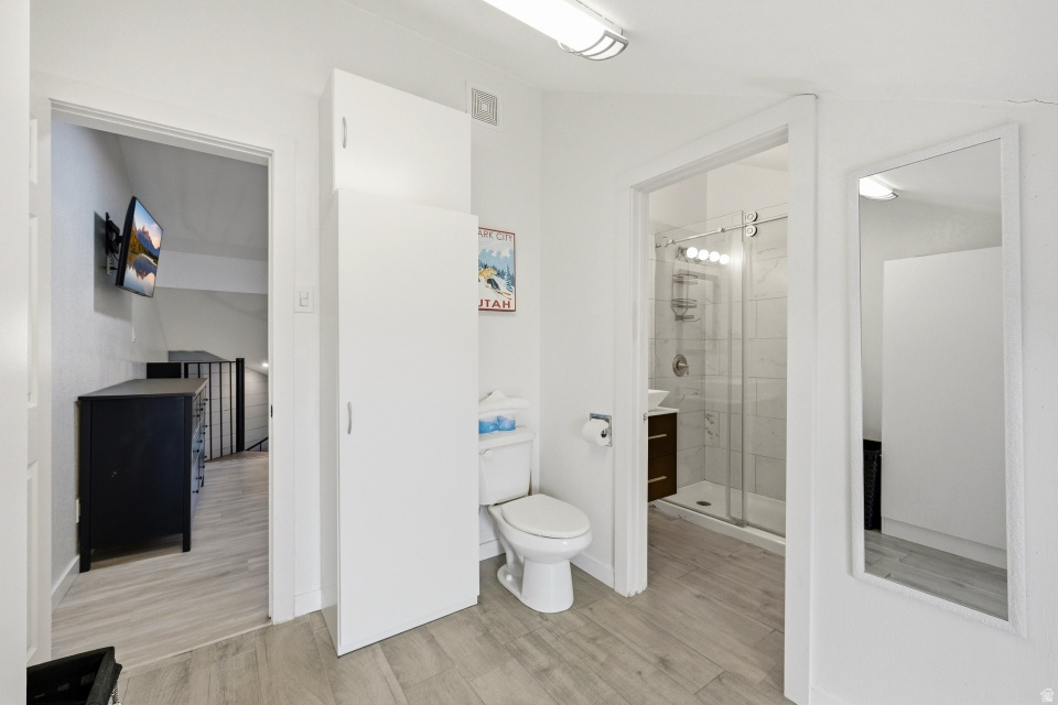 SNOWCREST - Residential