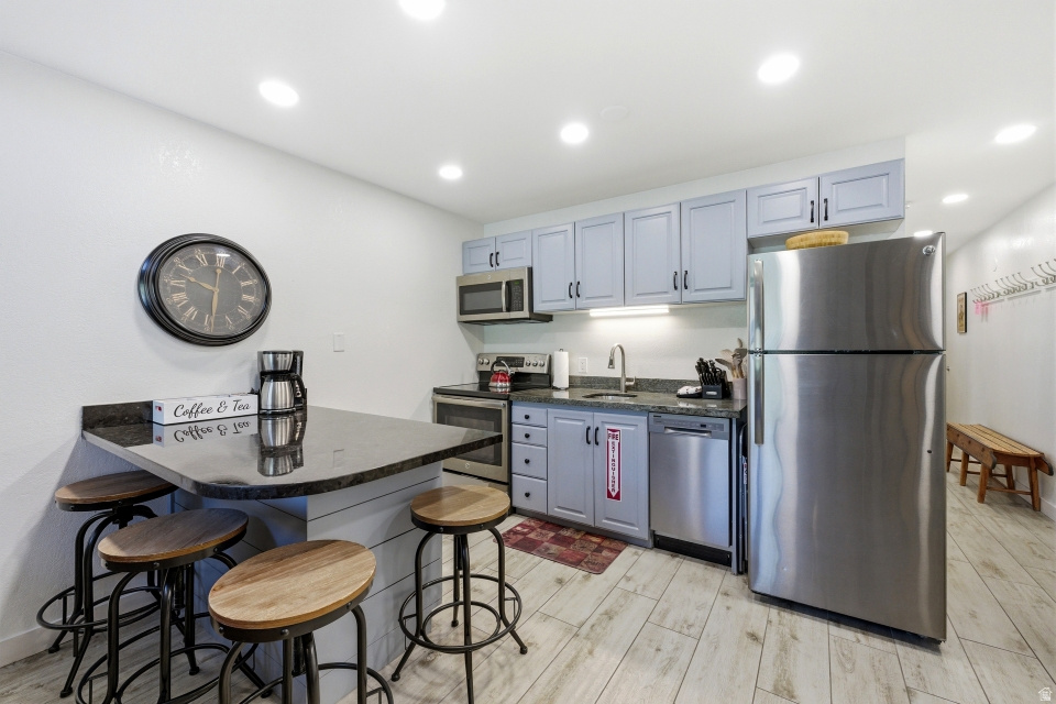 SNOWCREST - Residential
