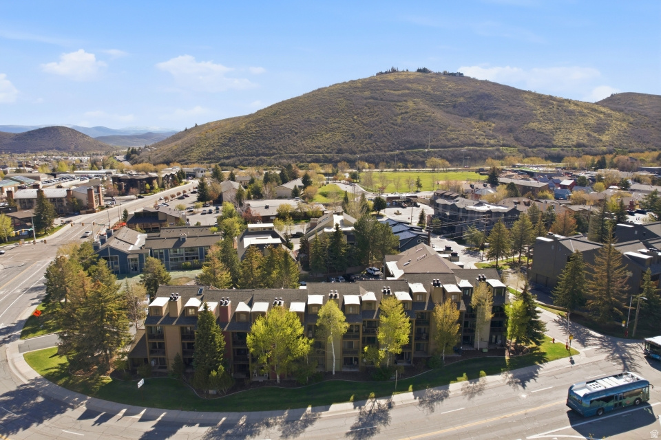 SNOWCREST - Residential