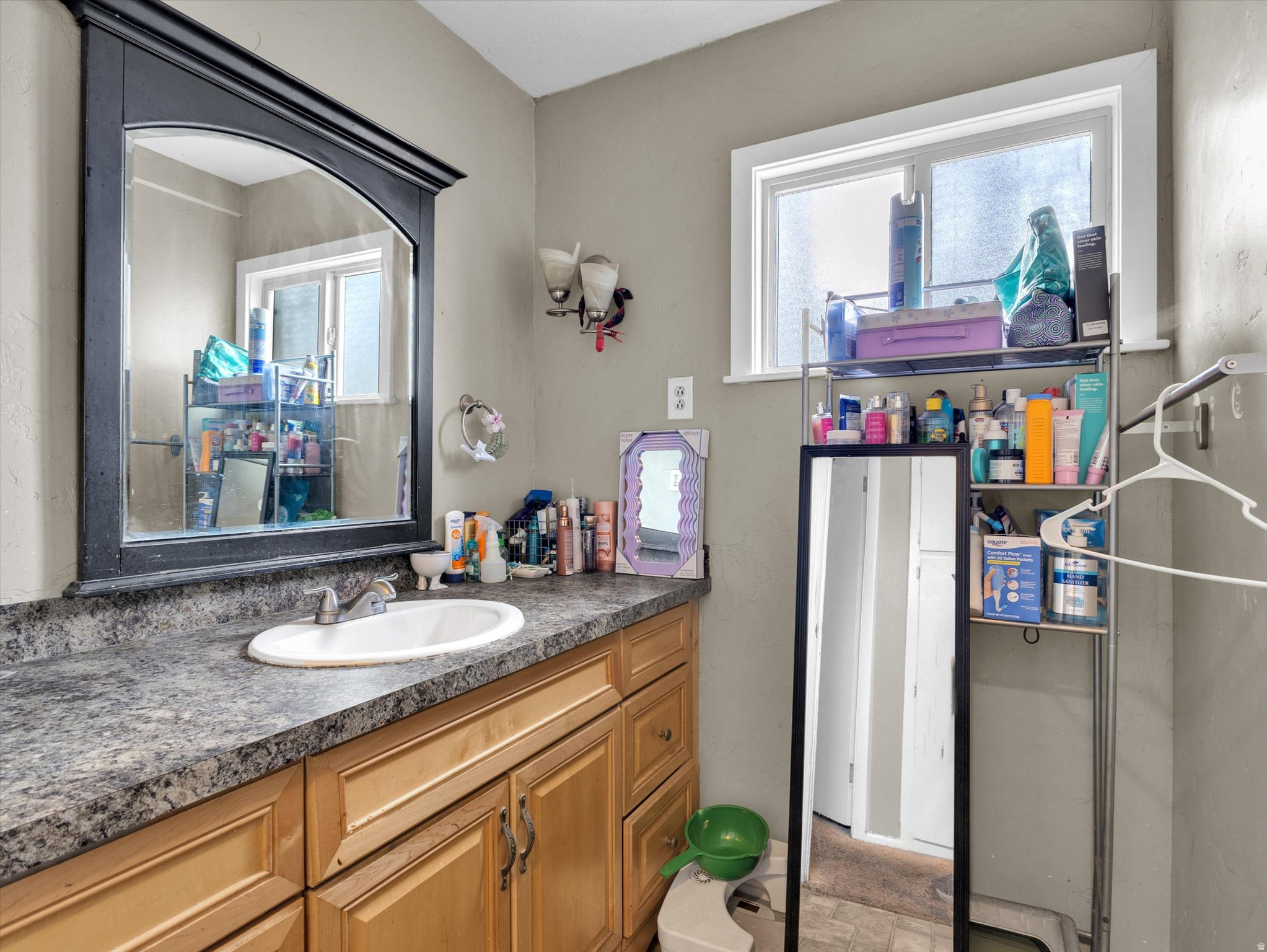 RIVERSIDE ADDITION - Residential