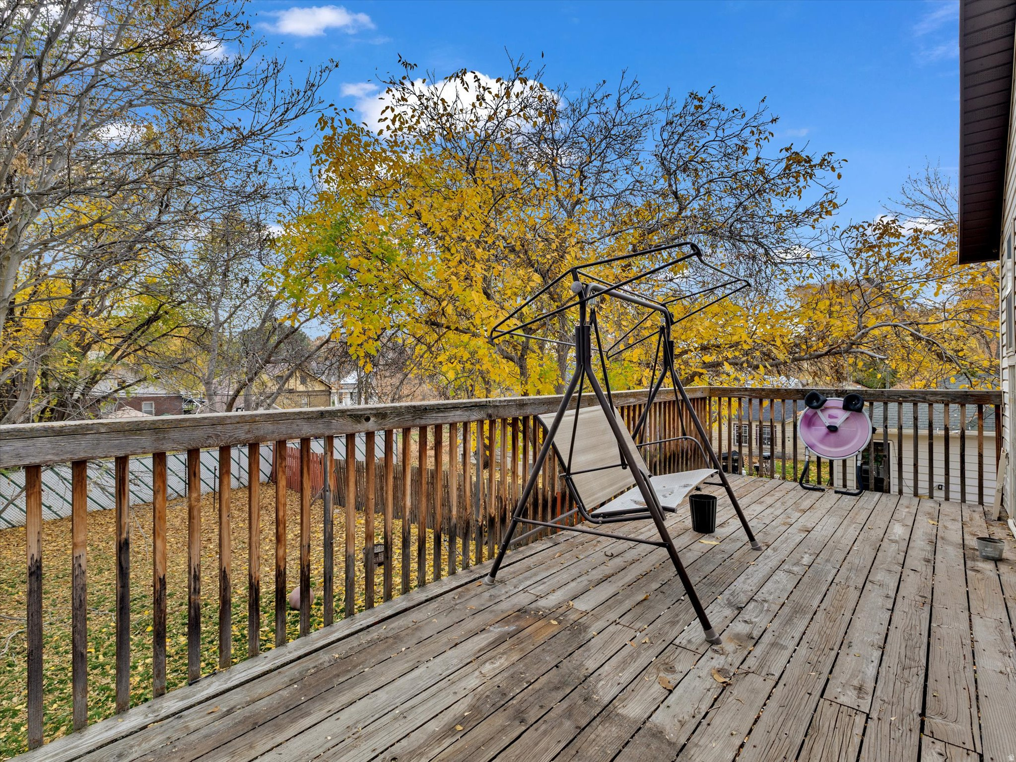 RIVERSIDE ADDITION - Residential