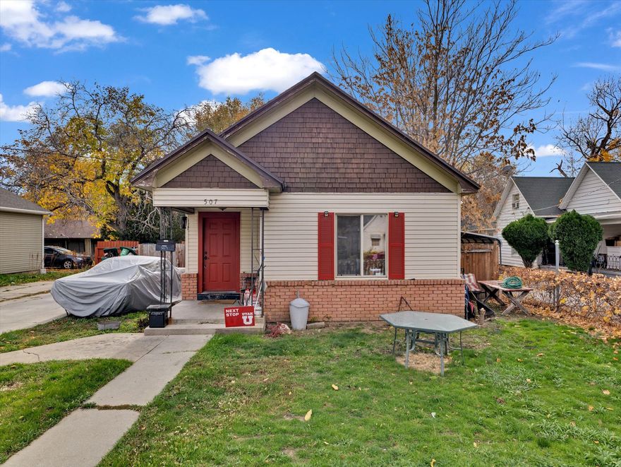 Spacious home featuring a private master suite on its own level with a walk-out deck, jetted tub, separate two-headed shower, and large walk-in closet. The home also offers, central air, two family rooms, and a den. Excellent value-add opportunity with plenty of potential. Conveniently located near Lorin Farr Park, the rodeo grounds, downtown shops, the community pool, schools, and numerous walking trails.  Property is expected to be a short sale. All terms are subject to the seller's lender and third-party approval. Please allow additional time for response.