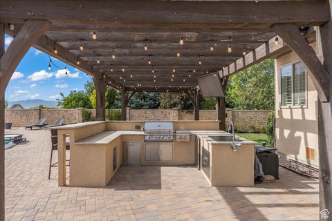 Tiny photo for 682 E HEALEY BLVD S, Alpine, UT 84004 (MLS # 2081972)
