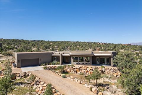 Photo of 371 N PINION HILLS DR, Dammeron Valley, UT 84783 (MLS # 2147039)