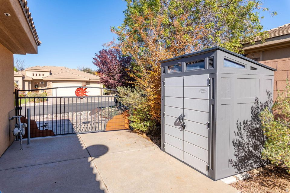 TERRACES AT SEVEN HILLS PH 1 - Residential