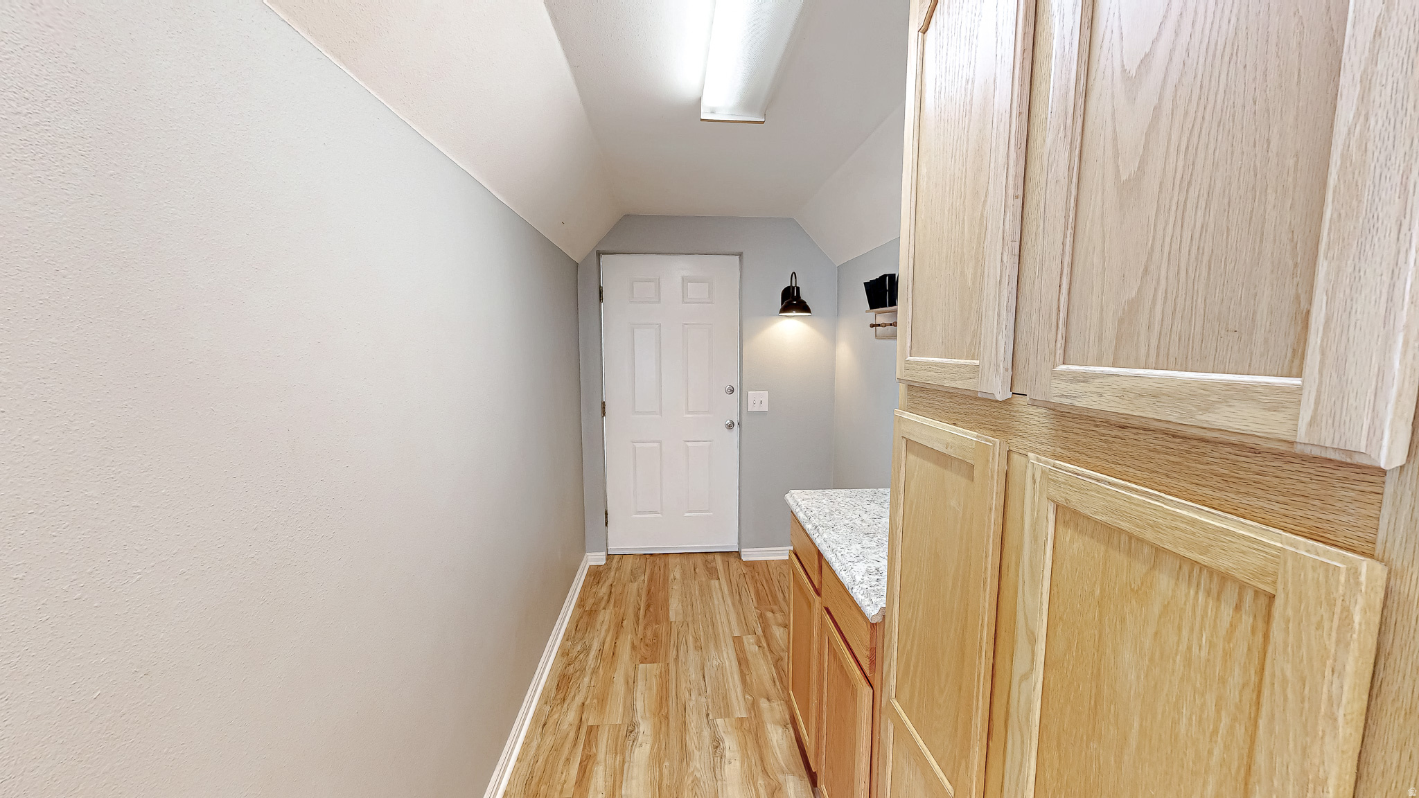 CURTIS - Residential