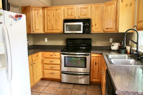 Tiny photo for 790 N 150 E, Springville, UT 84663 (MLS # 2109549)