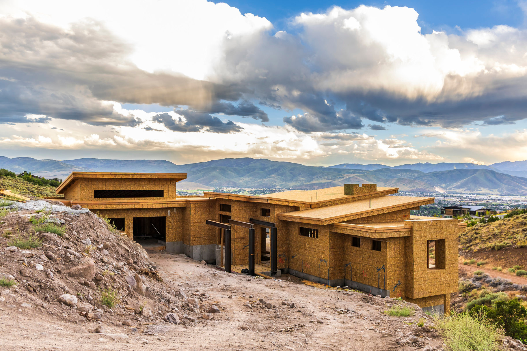 RED LEDGES - Residential