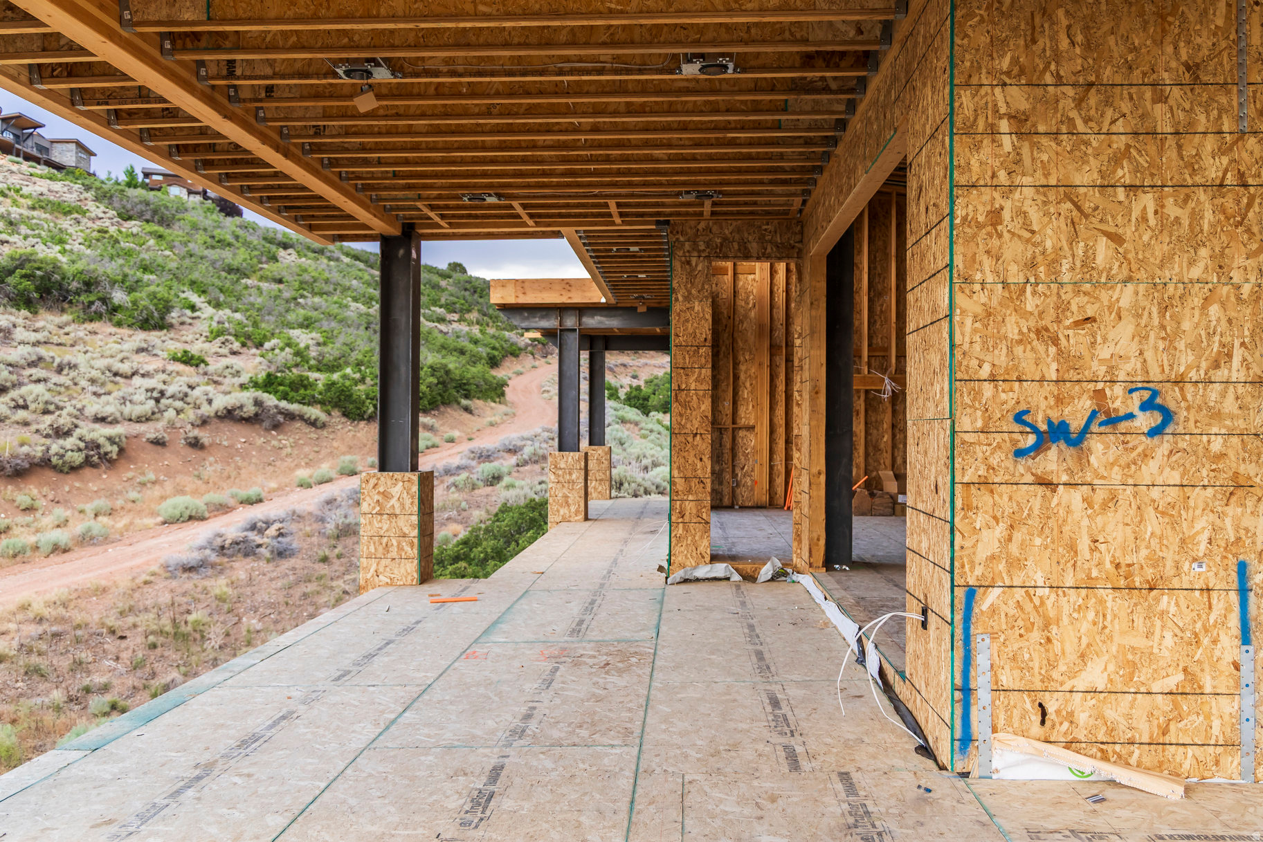 RED LEDGES - Residential