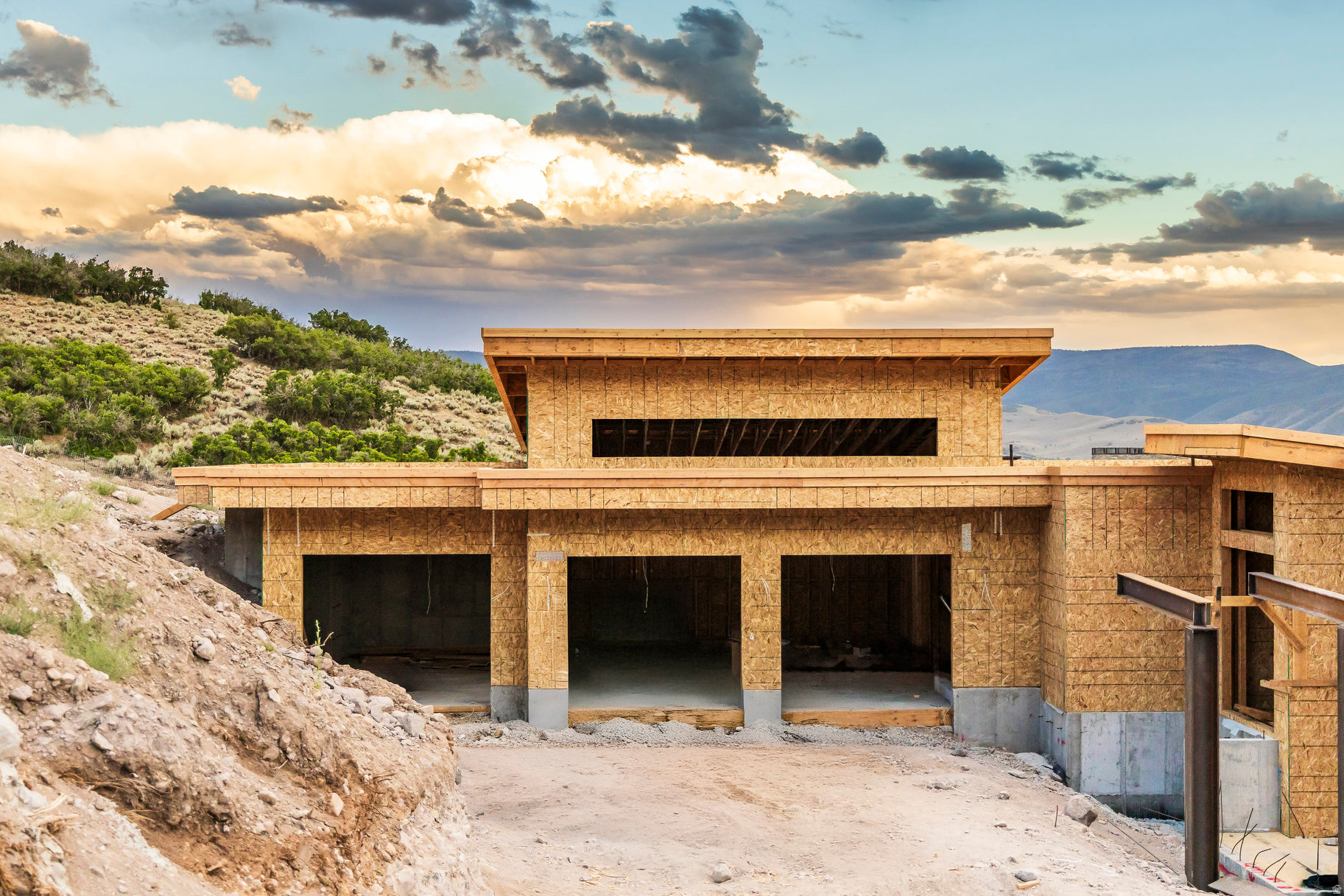 RED LEDGES - Residential