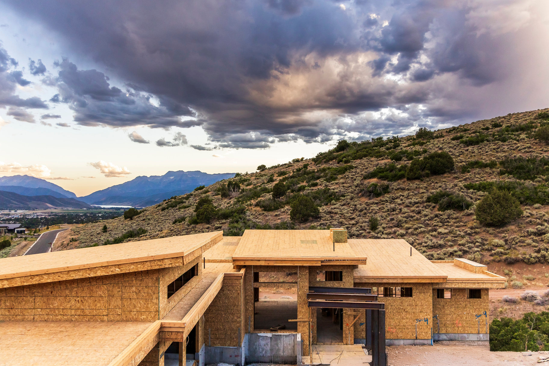 RED LEDGES - Residential