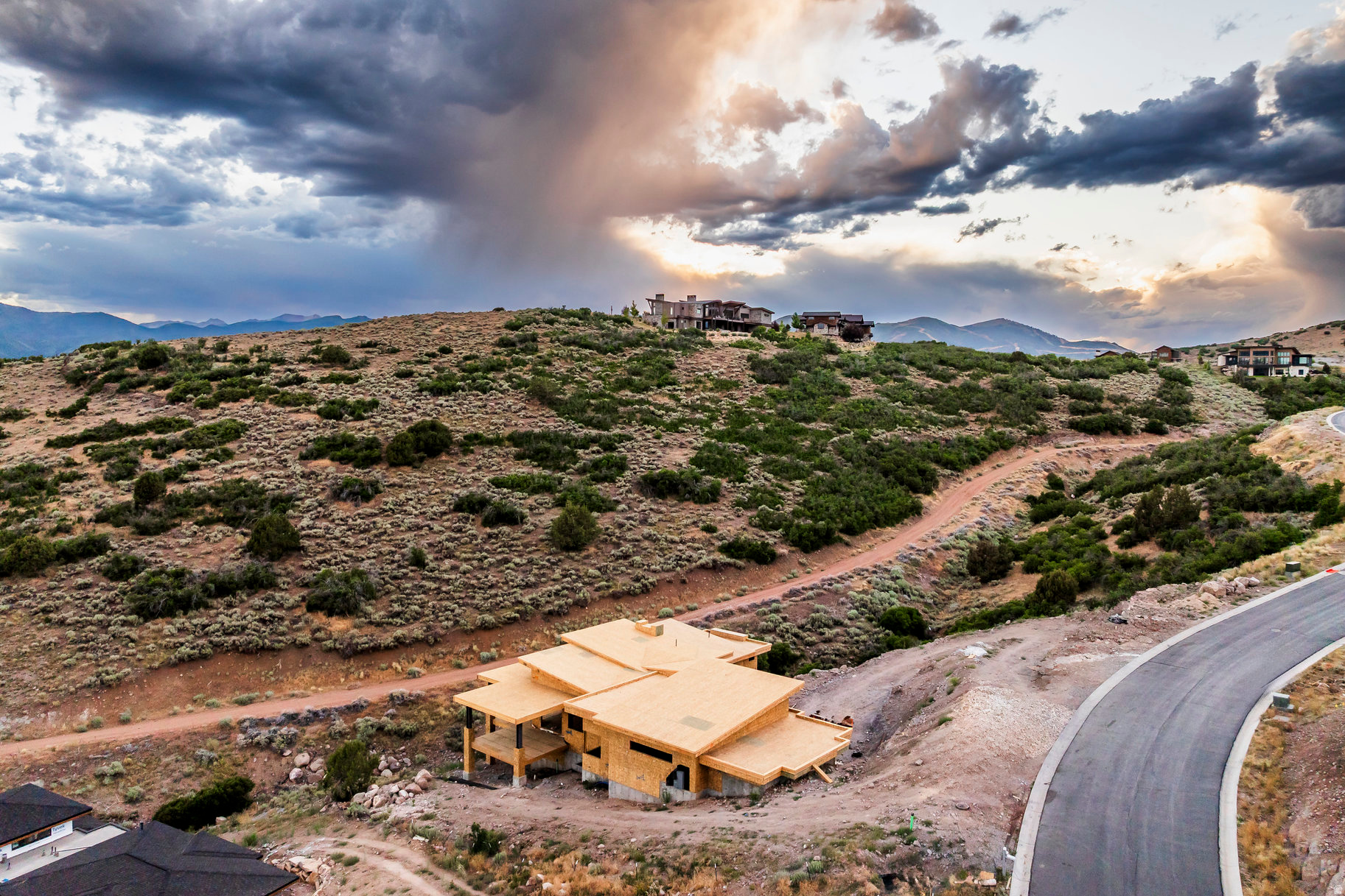 RED LEDGES - Residential