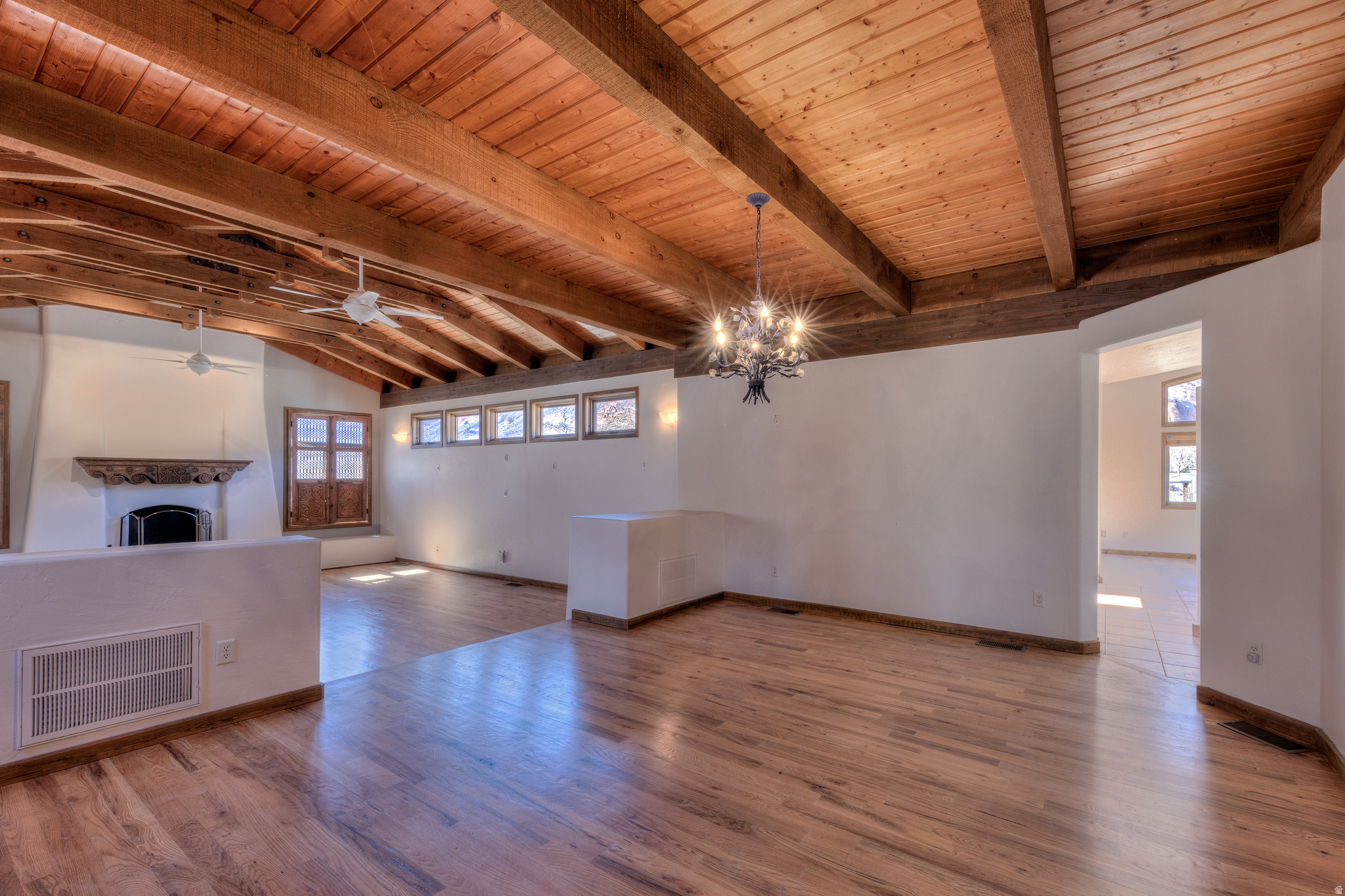 CASTLE VALLEY RIVER RANCHOS - Residential