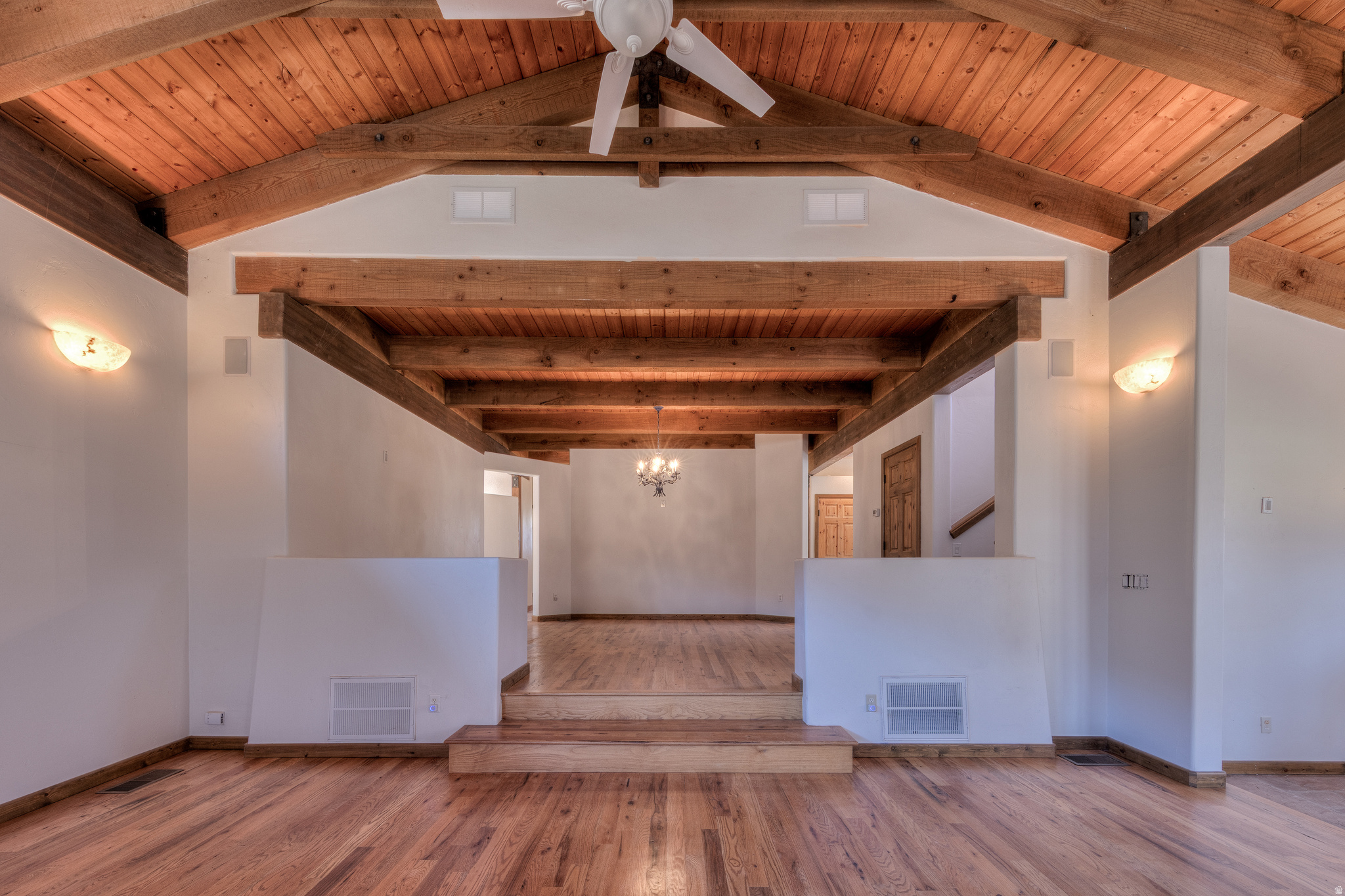 CASTLE VALLEY RIVER RANCHOS - Residential