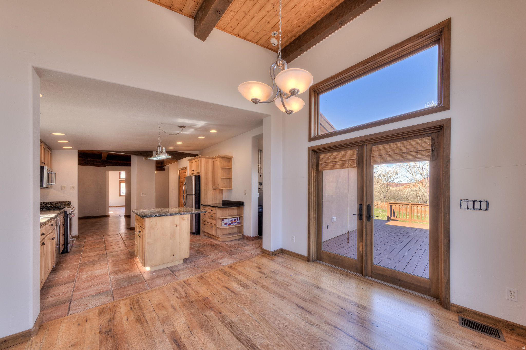 CASTLE VALLEY RIVER RANCHOS - Residential