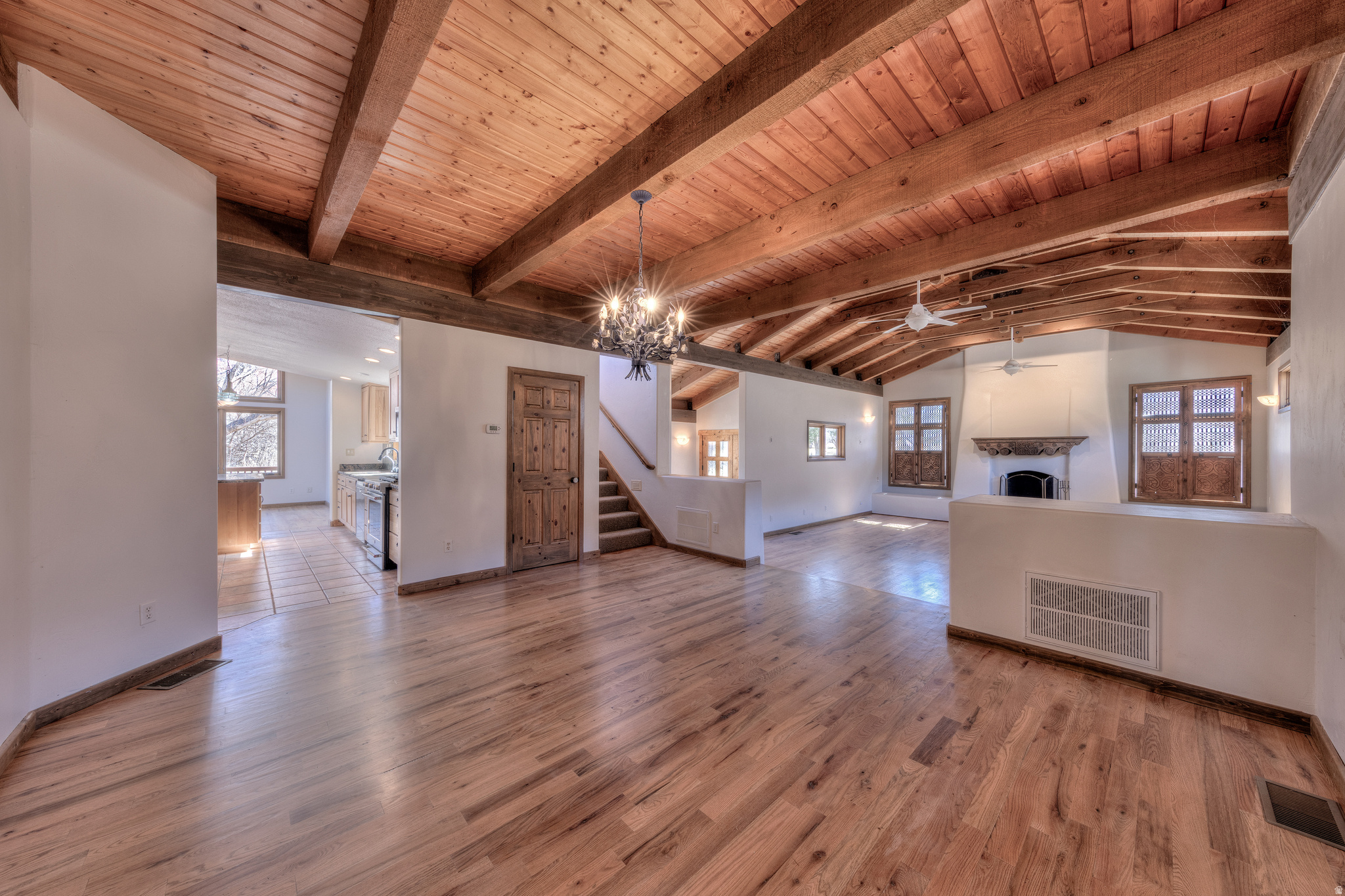 CASTLE VALLEY RIVER RANCHOS - Residential