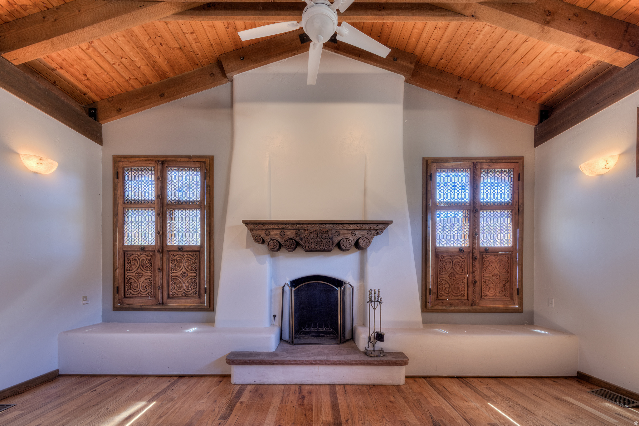 CASTLE VALLEY RIVER RANCHOS - Residential