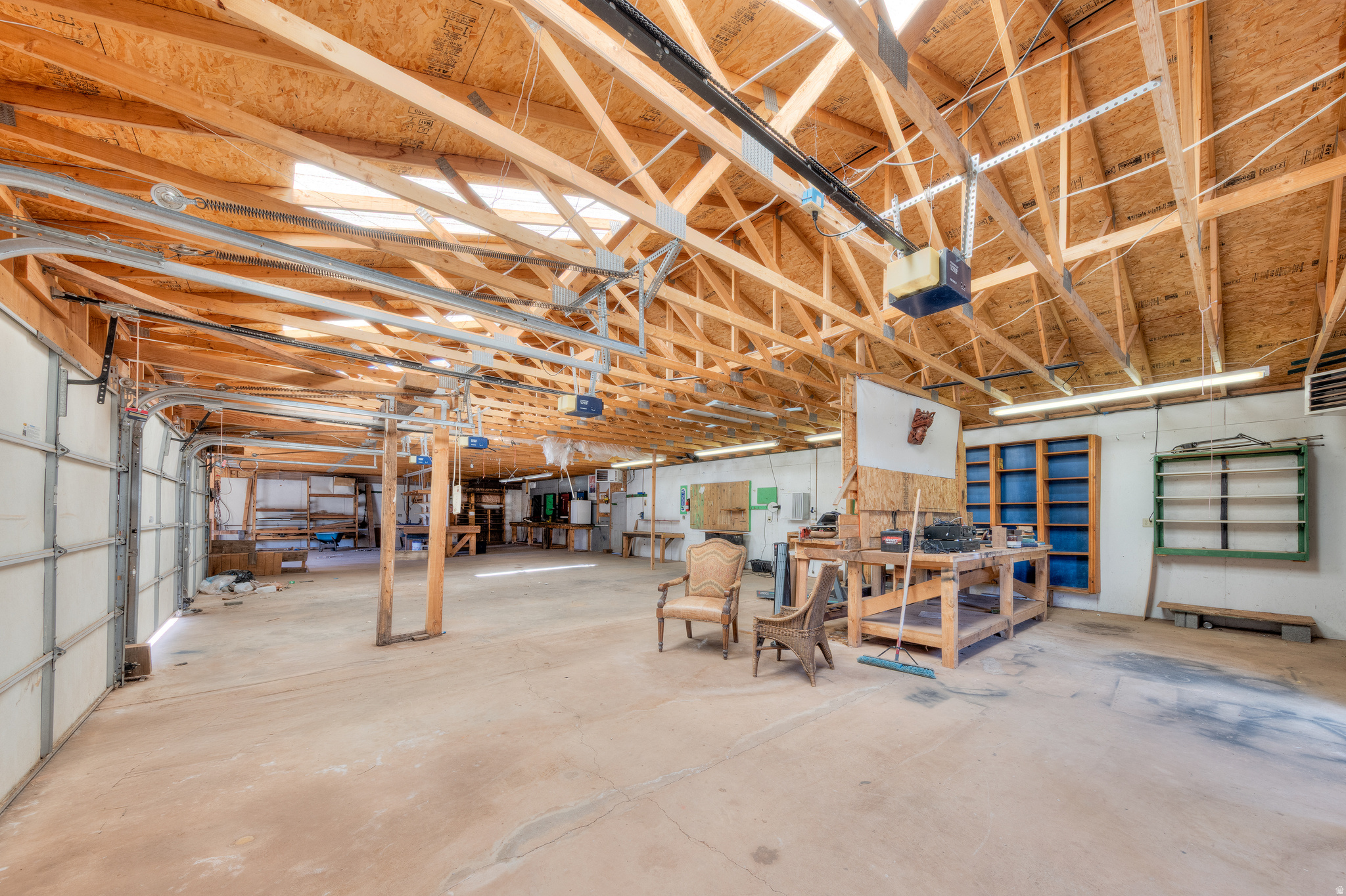 CASTLE VALLEY RIVER RANCHOS - Residential