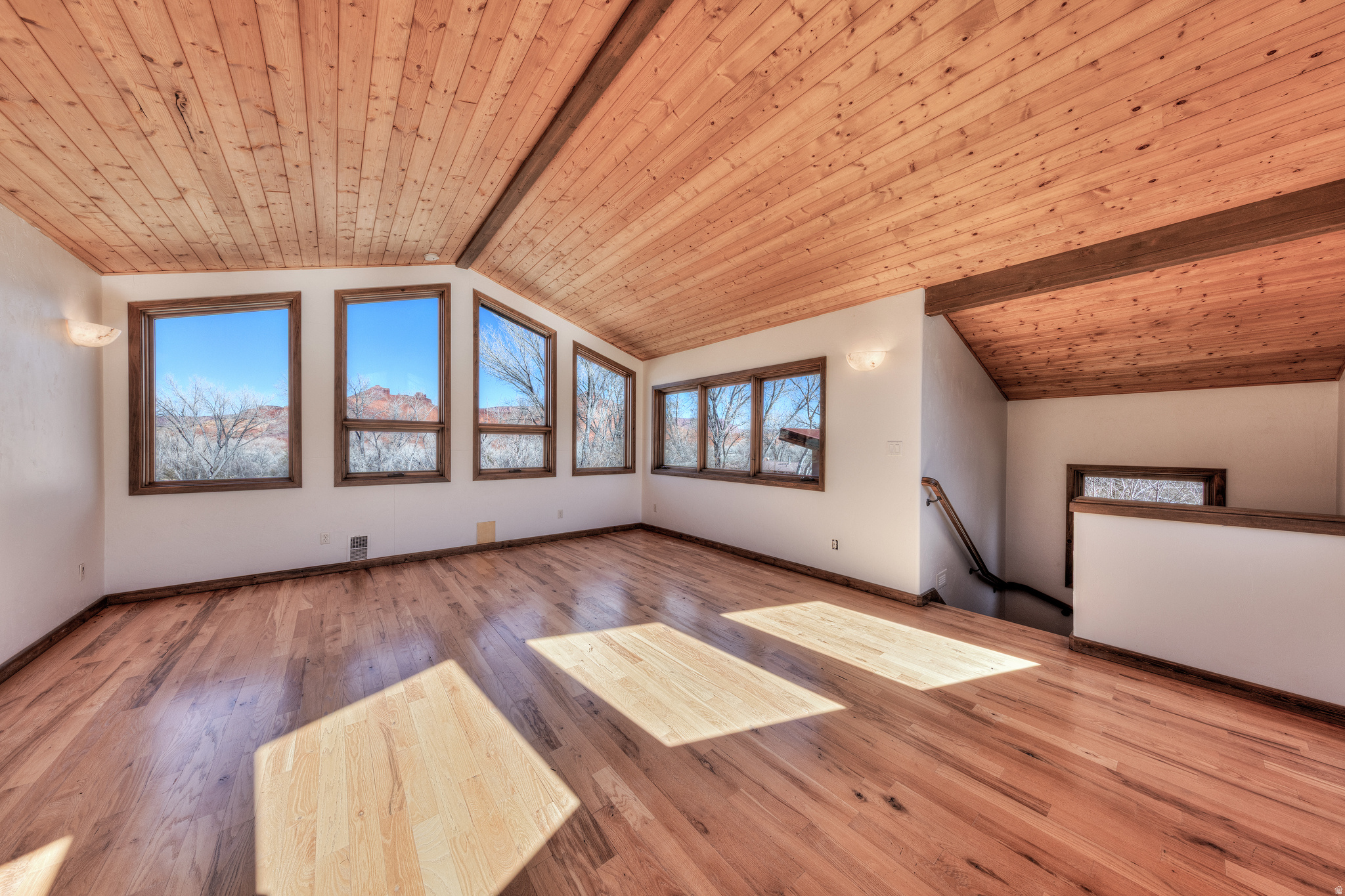 CASTLE VALLEY RIVER RANCHOS - Residential