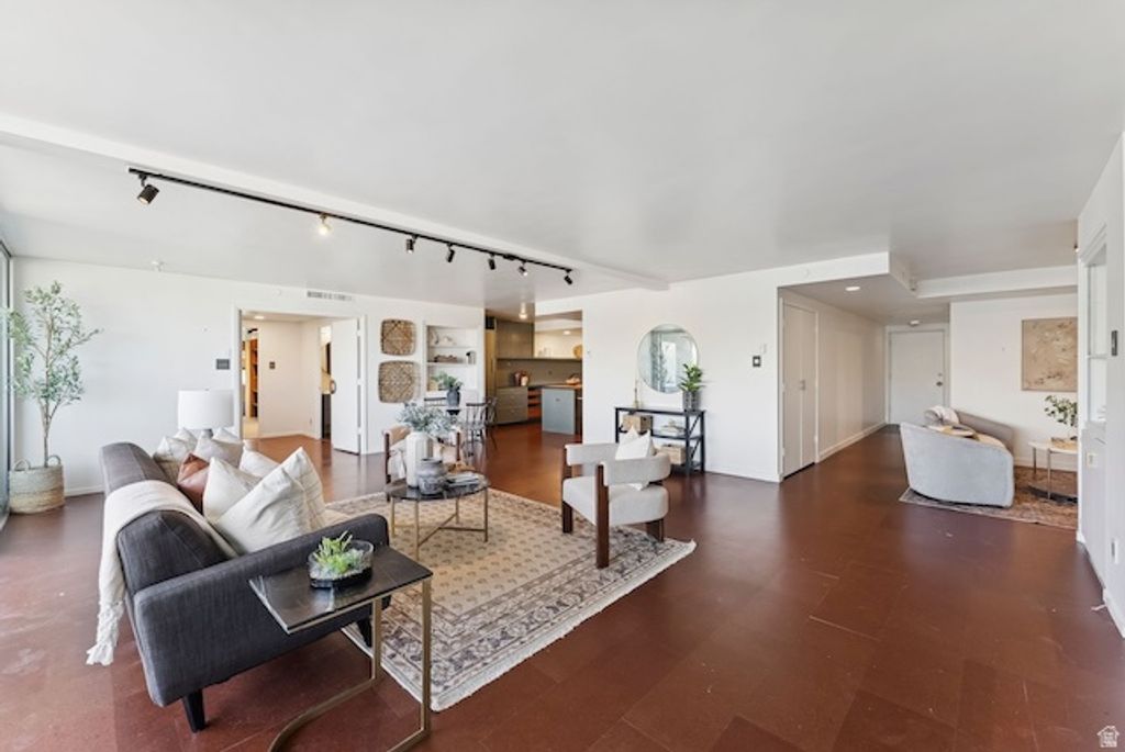 Photo of 515 S 1000 E #504, Salt Lake City, UT 84102 (MLS # 2130681)