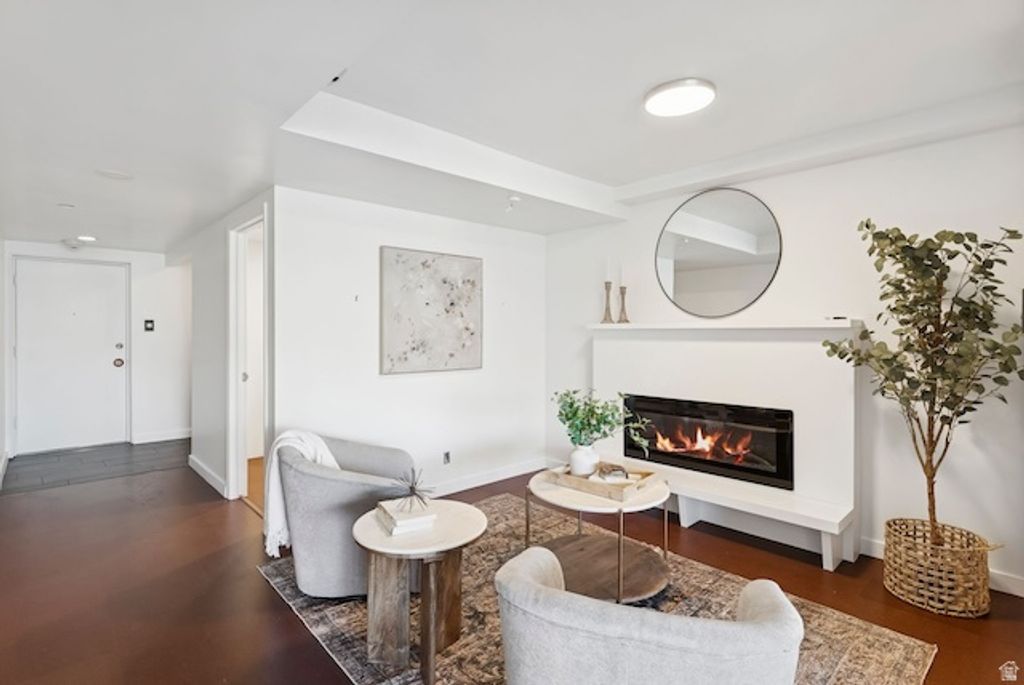 Photo of 515 S 1000 E #504, Salt Lake City, UT 84102 (MLS # 2130681)