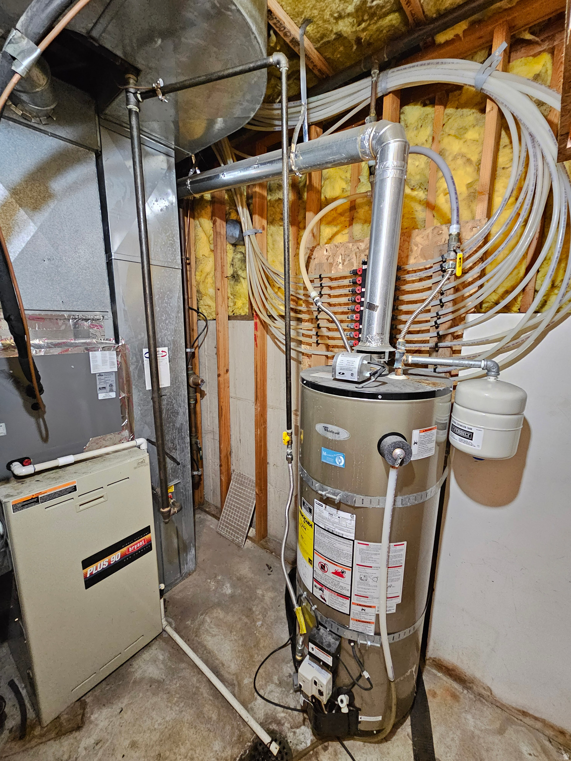 COLONIAL PARK - Residential