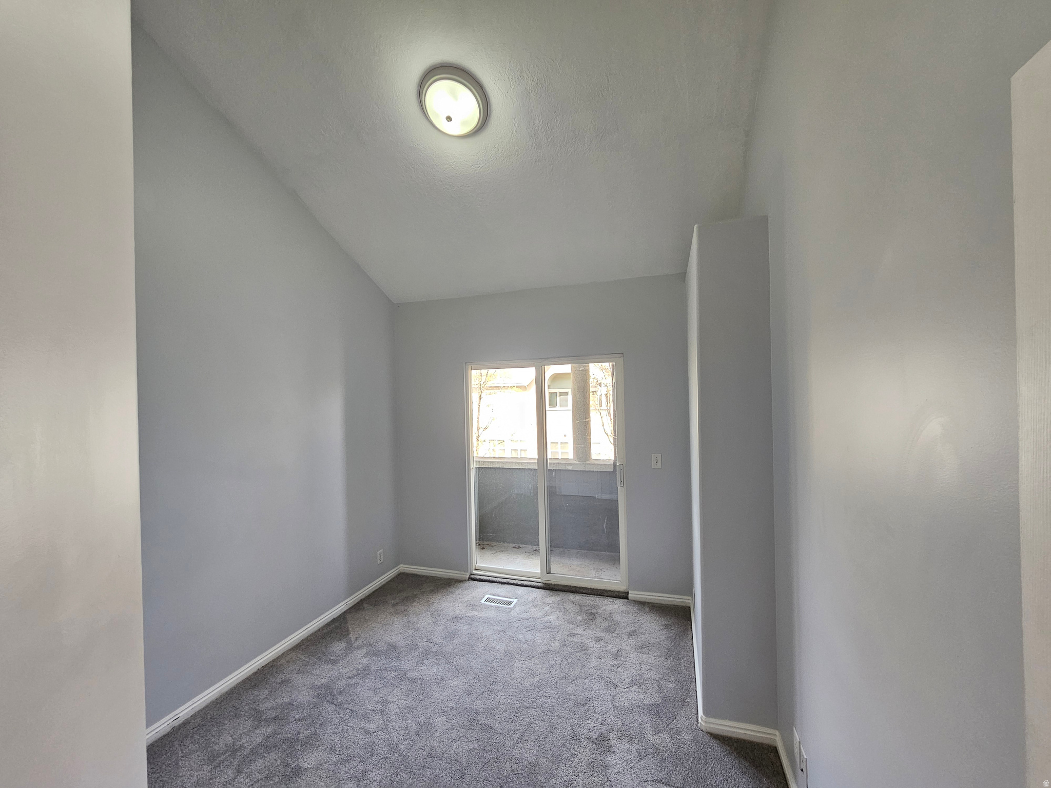 COLONIAL PARK - Residential