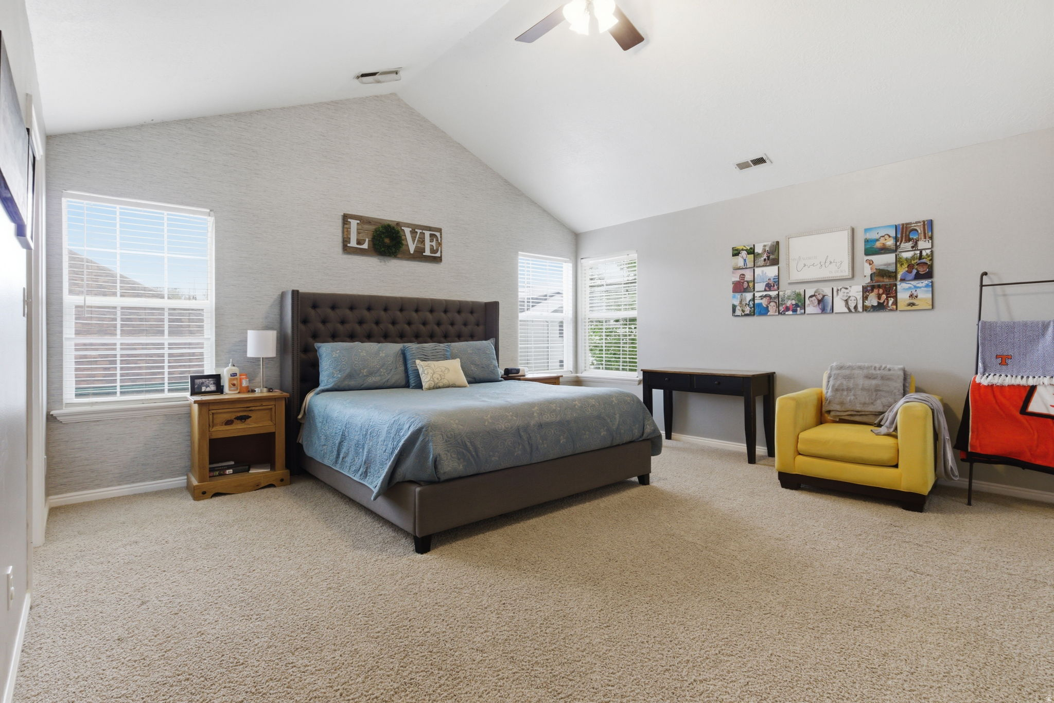 HOLLOW HEIGHTS - Residential