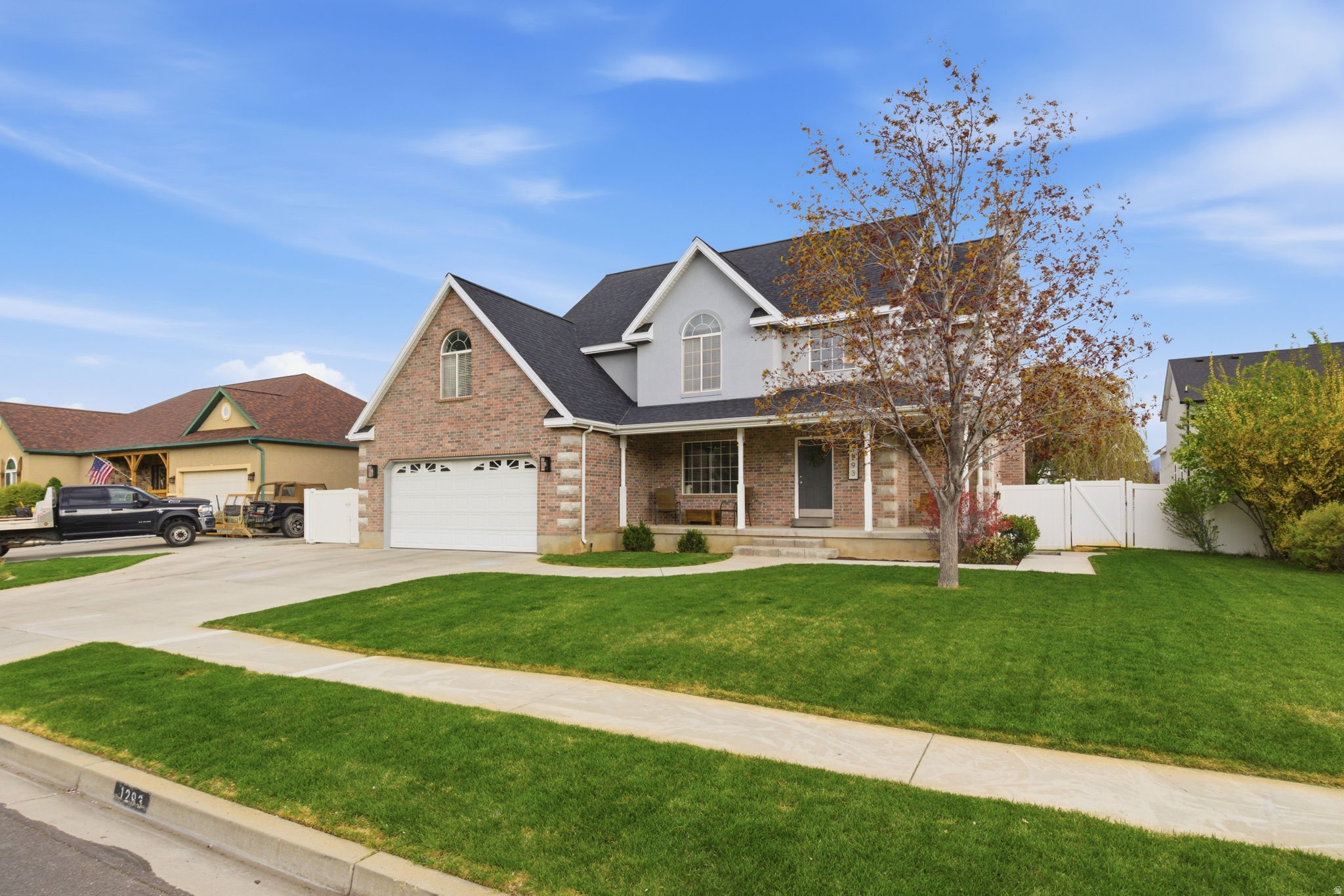 HOLLOW HEIGHTS - Residential