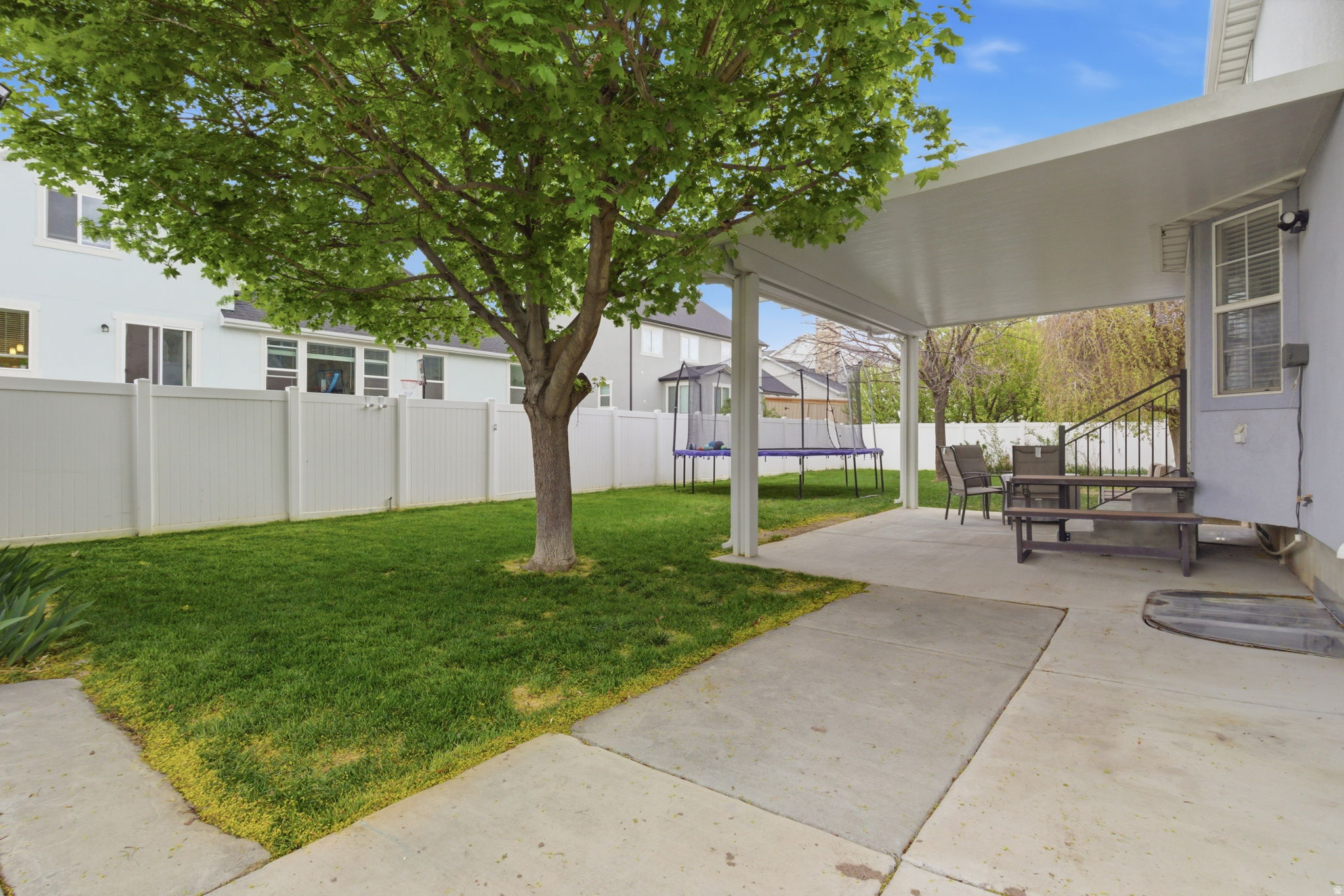 HOLLOW HEIGHTS - Residential